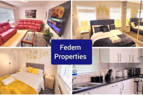 5 bedroom house and free parking
